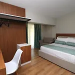 Elarad בית הארחה Vlorë